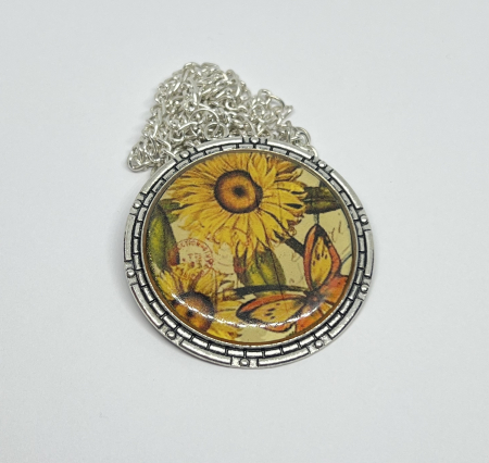 Rasina - Floarea-soarelui si fluture