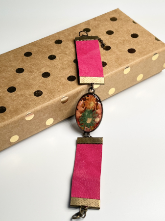 Bratari din piele - Flori de coral