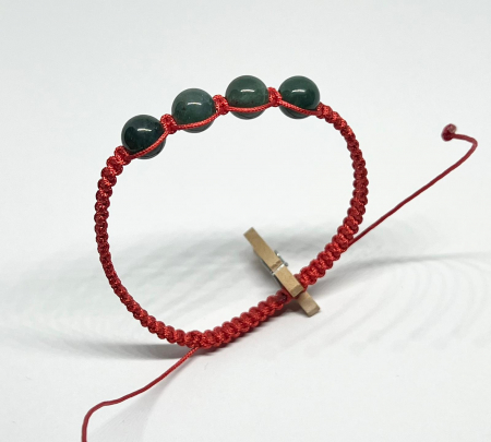 Bratari rosii cu pietre semipretioase - Linia vietii