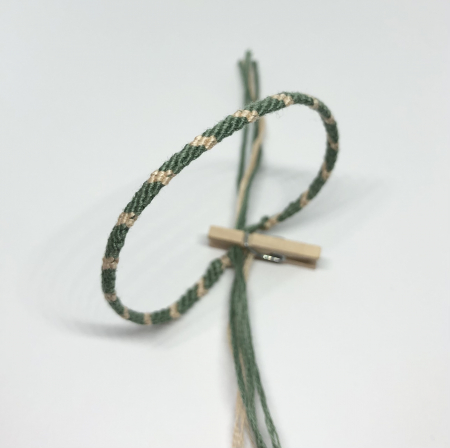 Friendship bracelets - Minimal Forest