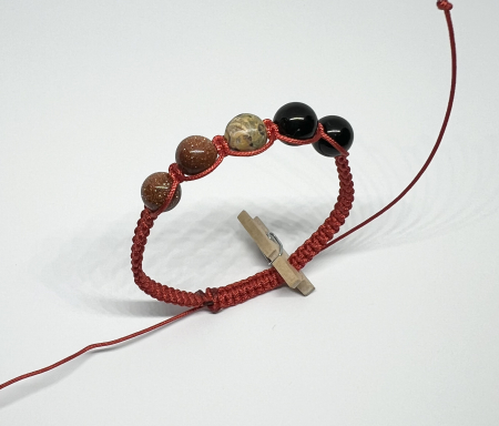 Bratari rosii cu pietre semipretioase - Mister Oriental