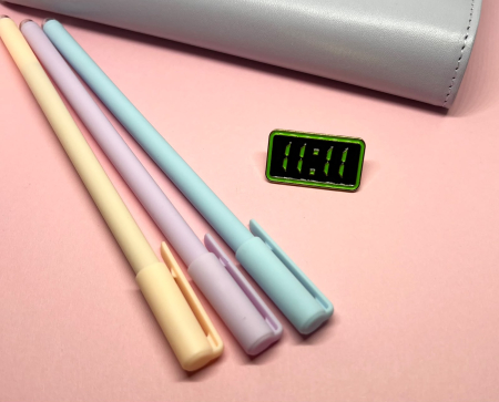 Funny & Mesaje - Pin metalic „11:11”