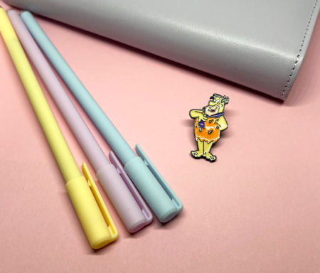 Funny & Mesaje - Pin metalic Fred Flintstone
