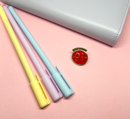 Cute & Lifestyle - Pin metalic Harry Potter – Platforma 9¾
