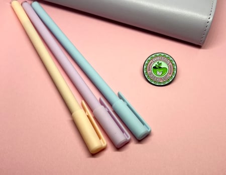 Matcha & Cafea - Pin metalic „Matcha Green Tea”