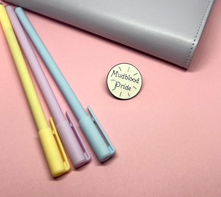Funny & Mesaje - Pin metalic „Mudblood Pride”