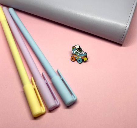 Pin-uri metalice - Pin metalic Patină Retro