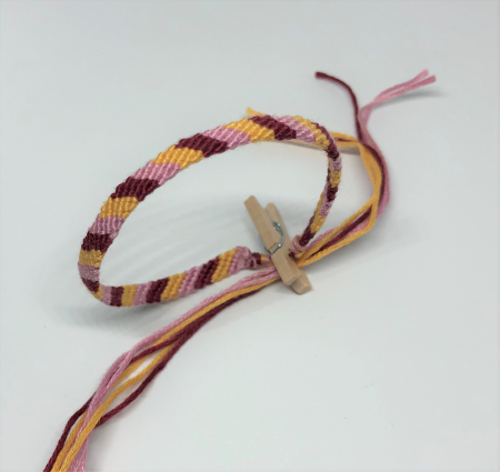 Friendship bracelets - Sclipire de Rubin