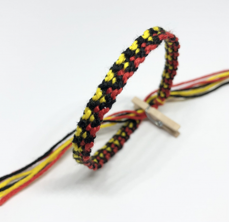 Friendship bracelets - Spirit German