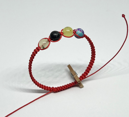 Bratari rosii cu pietre semipretioase - Univers Cromatic