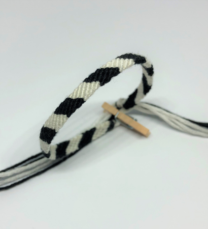 Friendship bracelets - Zebra