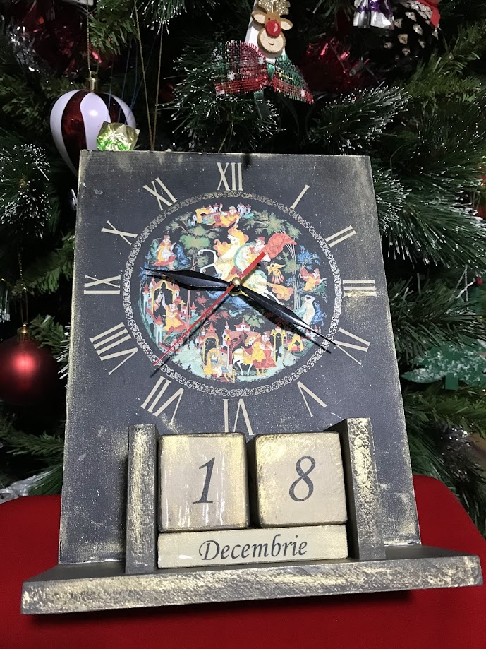 Calendar perpetuu handmade, cu ceas, model Poveste [3]