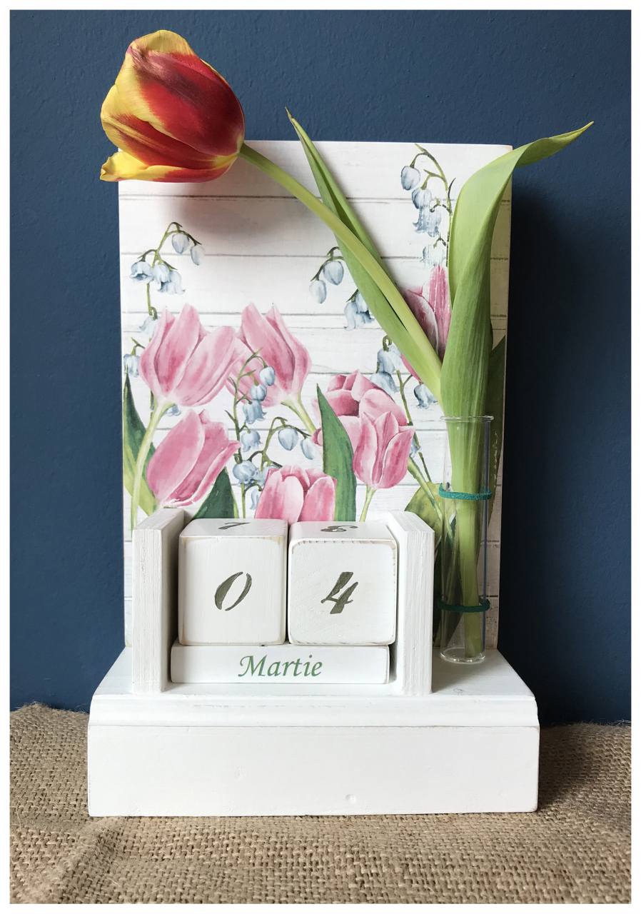 Calendar perpetuu handmade, cu eprubetă, model Lalele [2]