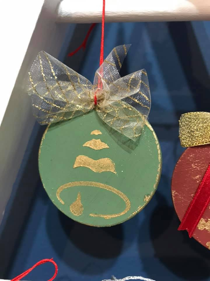 Mini brăduț lemn, culoare alb [6]