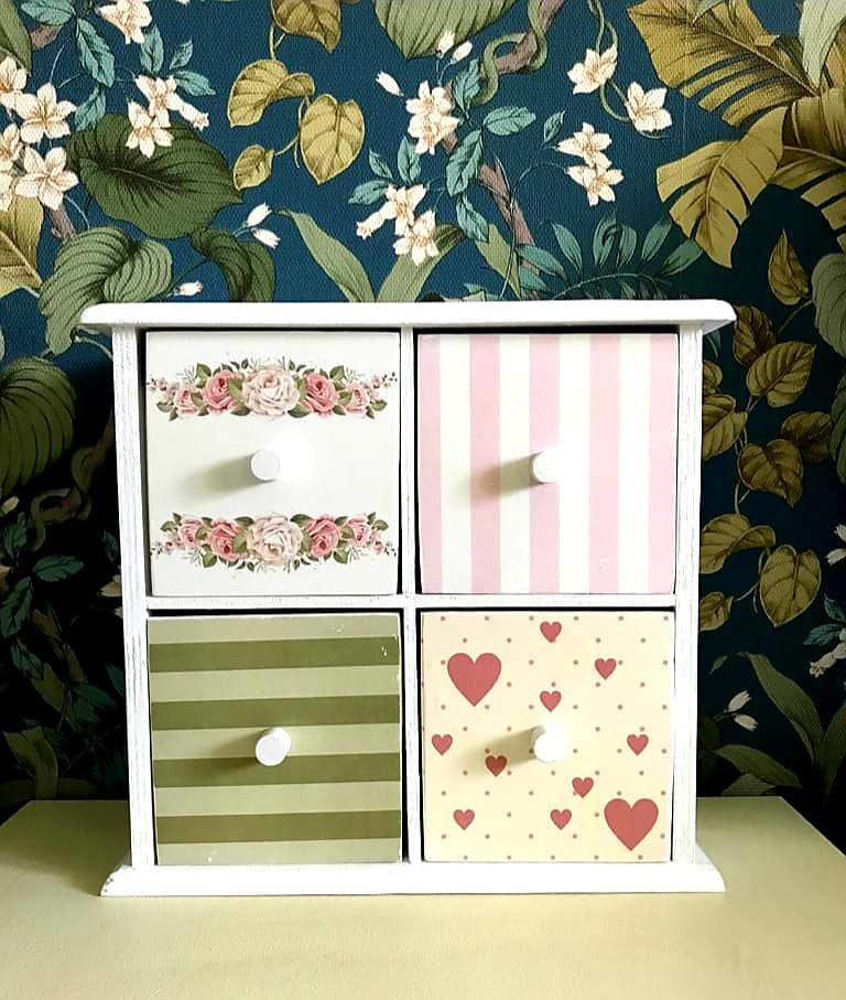 Mini dulăpior vintage cu sertare [1]