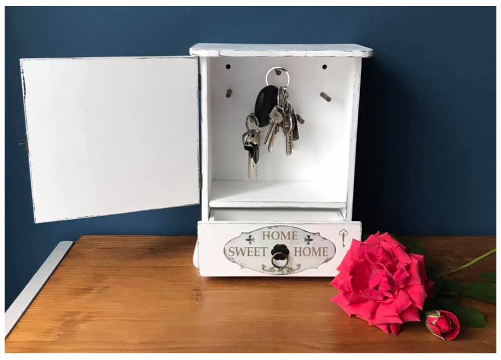 Suport pentru chei model dulăpior [2]