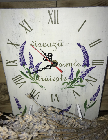 Calendar perpetuu handmade pictat, cu ceas, model Lavandă [2]