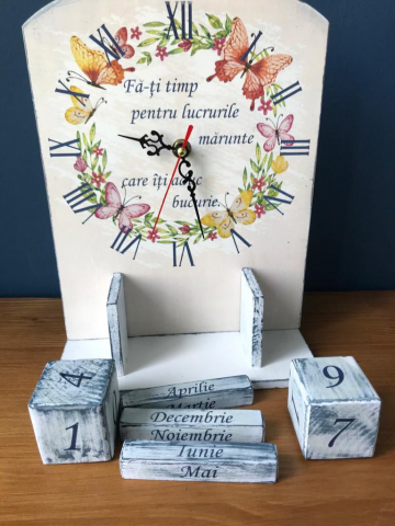 Calendar perpetuu cu ceas, handmade, model Fluturi și flori [3]