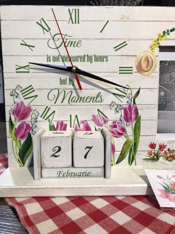 Calendar perpetuu cu ceas, ramă foto și eprubetă, model Lalele [5]