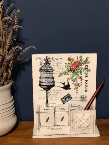 Calendar perpetuu cu suport pentru instrumente de scris, handmade, model Colivie [4]