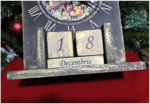 Calendar perpetuu handmade, cu ceas, model Poveste [1]