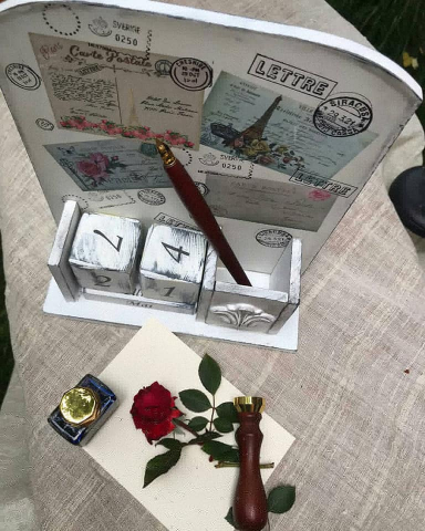 Calendar perpetuu, handmade, model cu cărți poștale și suport pentru instrumente de scris [2]