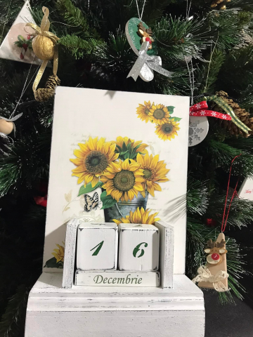 Calendar perpetuu handmade, model Floarea-soarelui [2]