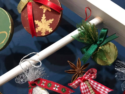 Mini brăduț lemn, culoare alb [8]