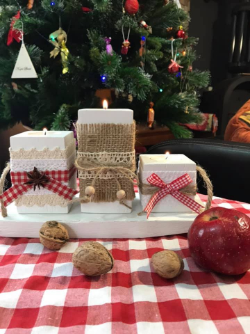 Decorațiuni pentru sărbători - Set suport pentru lumânări, cu tăviță, model Rustic