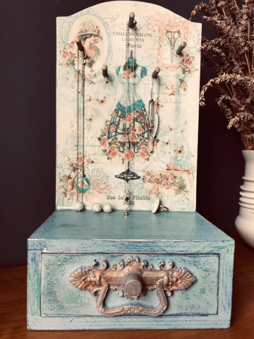 Cutii și cutiuțe - Suport bijuterii cu sertar