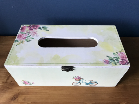 Suporturi șervețele - Suport șervețele handmade, model Bicicletă cu flori