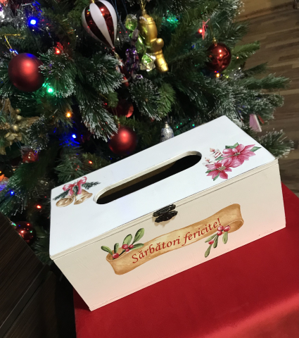 Decorațiuni pentru sărbători - Suport șervețele handmade, model Sărbători fericite