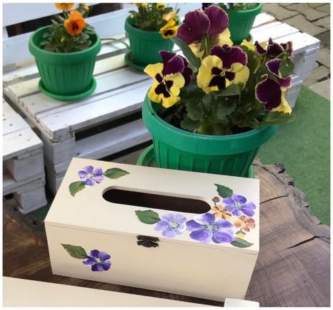 Suporturi șervețele - Suport șervețele handmade pictat manual, model cu Flori mov și portocalii