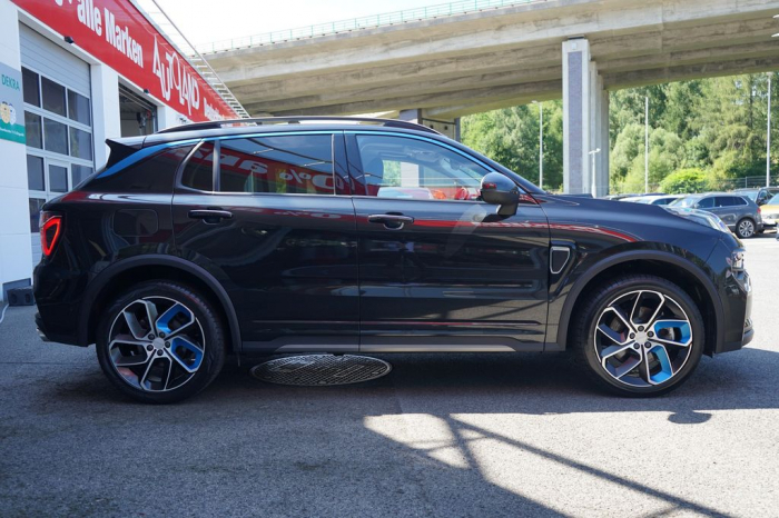 01 1.5 TD PHEV Aut. LED ACC 360° [4]