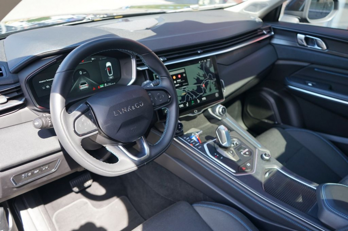 01 1.5 TD PHEV Aut. LED ACC 360° [8]