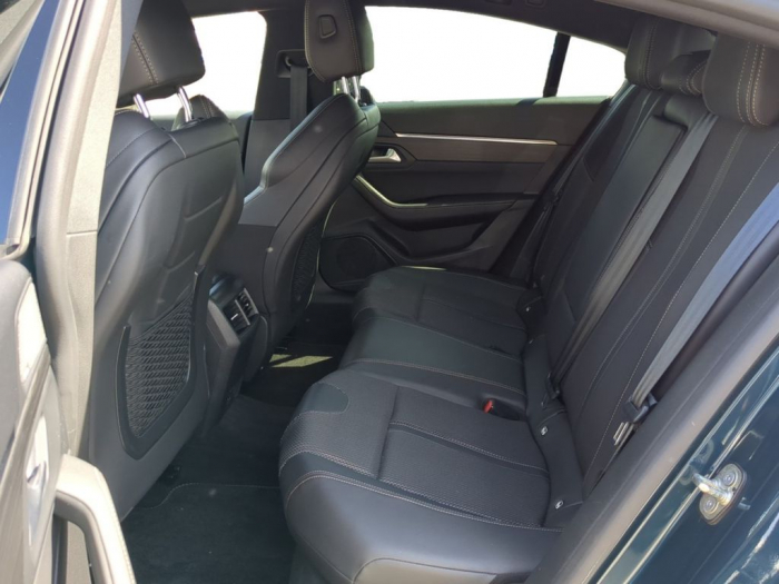 08 GT Plug-In-Hybrid 225PS [13]