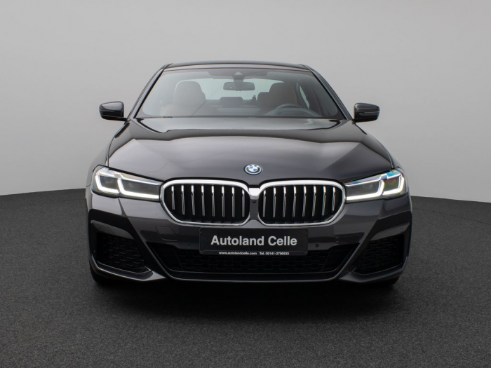 BMW 520e M Sport [2]