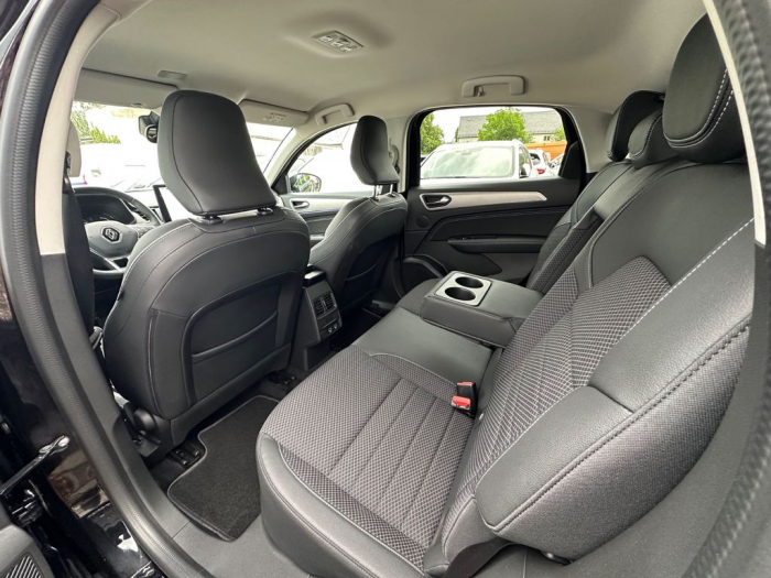 Arkana Intens 1.3 TCe [12]