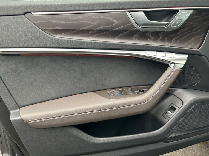 Audi A6 Limousine 40 TDI quattro S line PANO [16]
