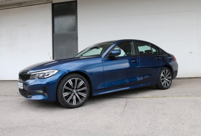 BMW 320 d Advantage Automatik [2]