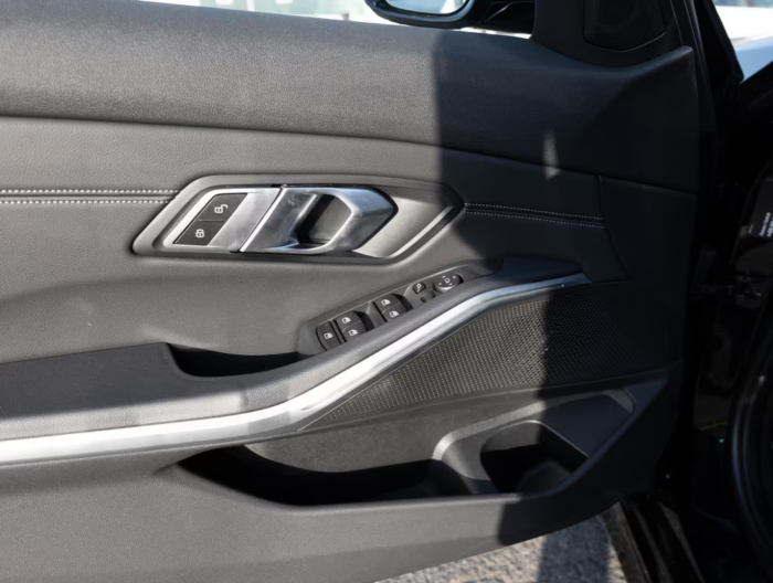 BMW 320 d Sport Line [17]