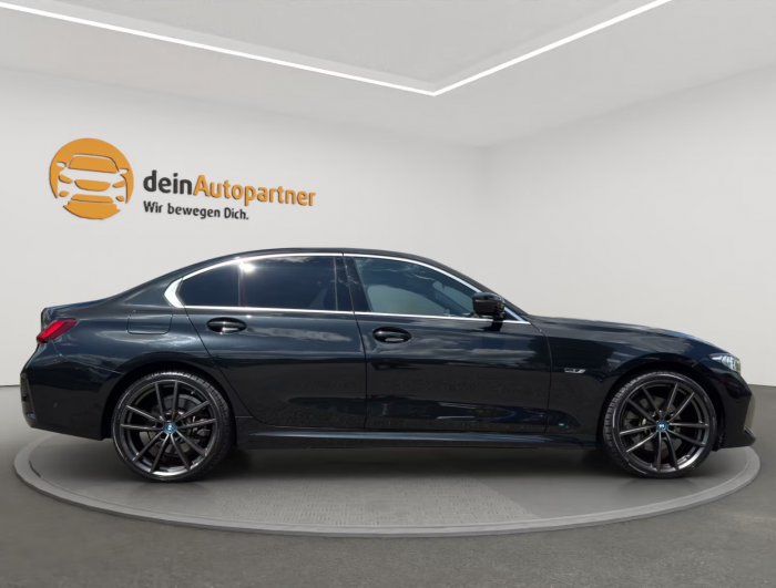 BMW 330 e M Sport [8]