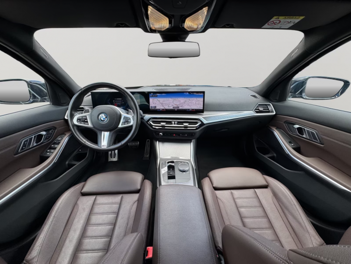 BMW 330 e M Sport [12]