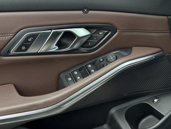 BMW 330 e M Sport [23]