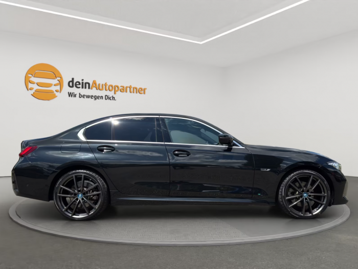 BMW 330 e M Sport [7]