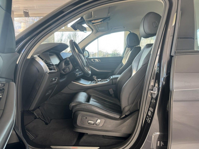 BMW X5 xDrive 25 d xLine [9]