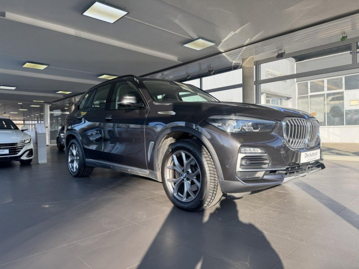 BMW X5 xDrive 25 d xLine [2]