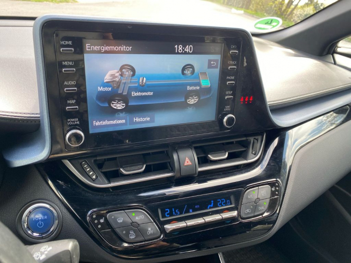 C-HR 2.0-l-VVTi Hybrid Team D [8]