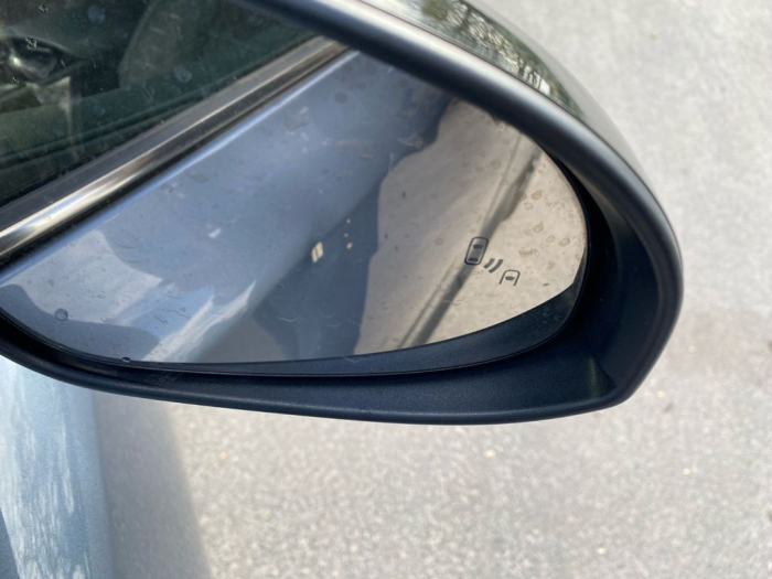 C-HR 2.0-l-VVTi Hybrid Team D [10]