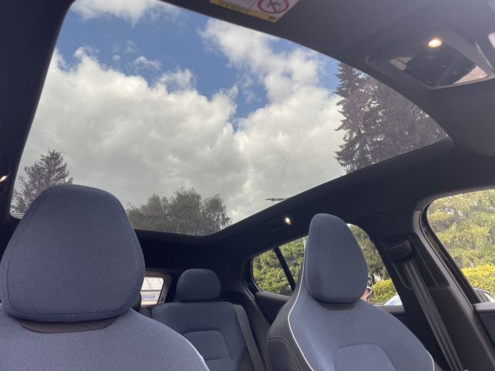 Volvo EX30 Single Motor Extended Range [11]